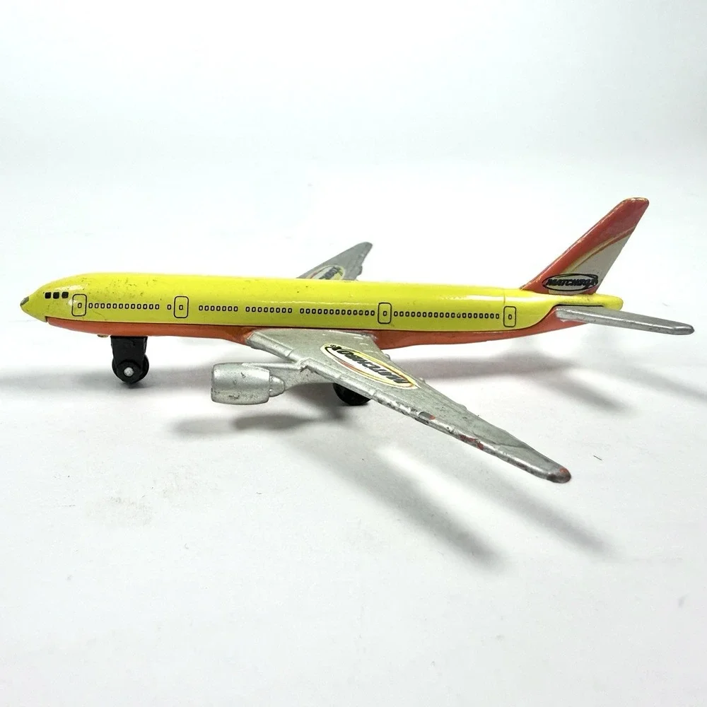Matchbox Skybusters Boeing 777-200 Die Cast‎ Airplane 1997 Aircraft Toy